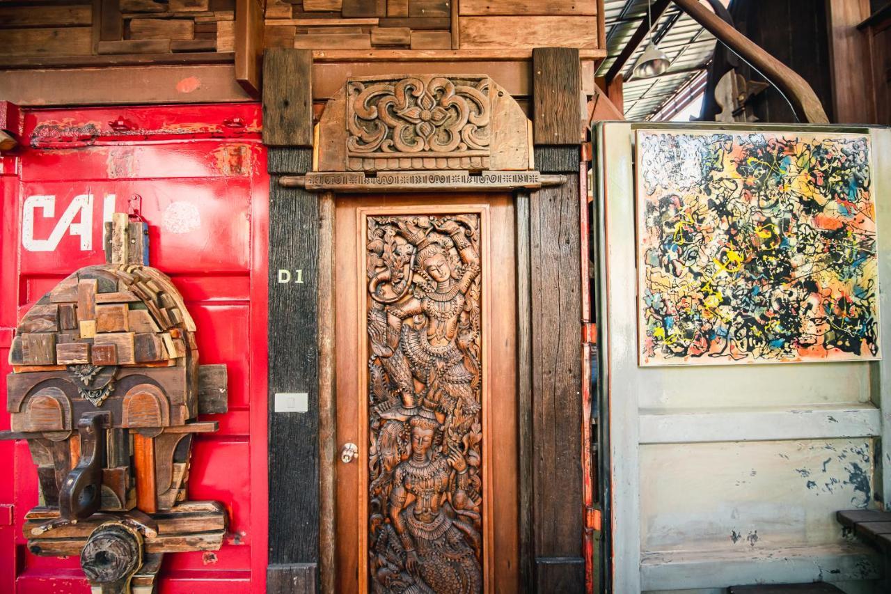 Suankaew​ Art​ Hostel​ Чонбури Экстерьер фото