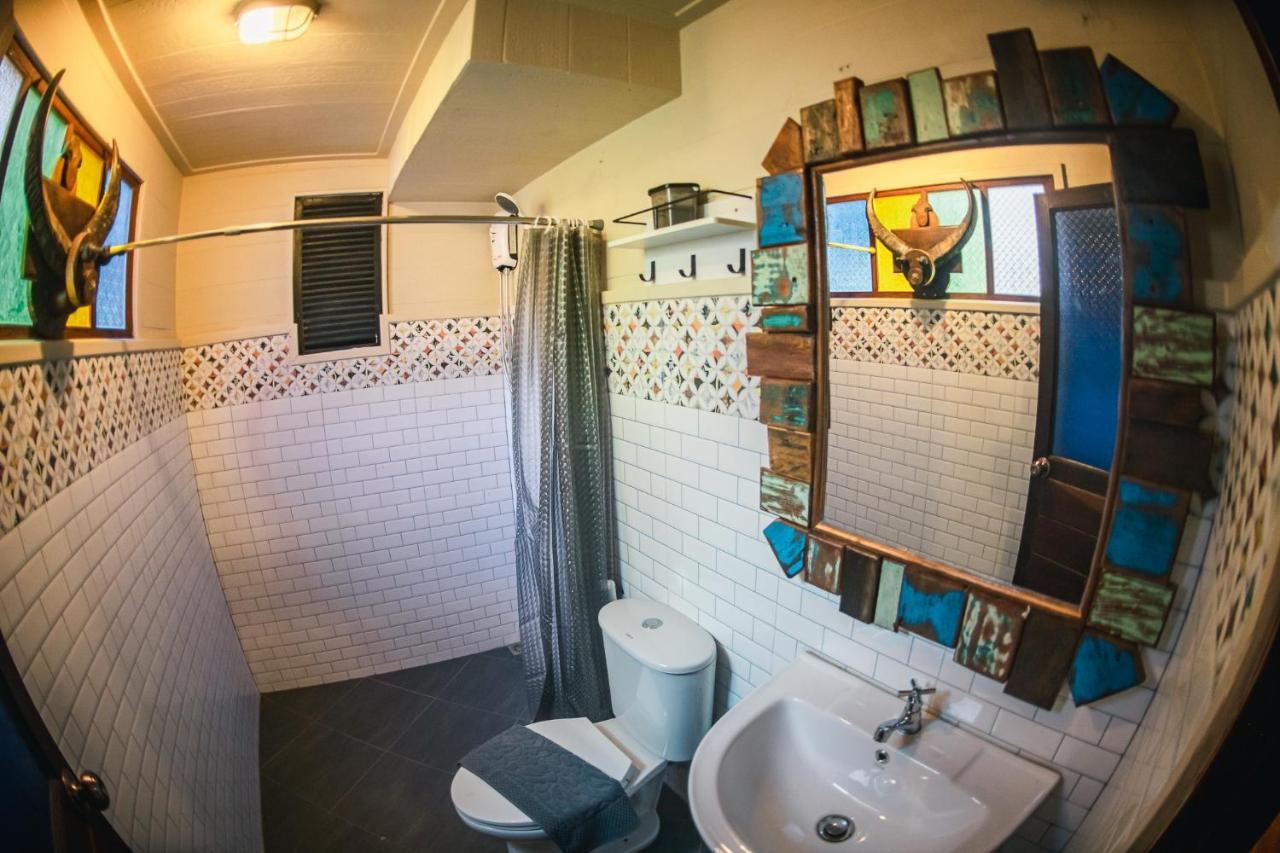 Suankaew​ Art​ Hostel​ Чонбури Экстерьер фото
